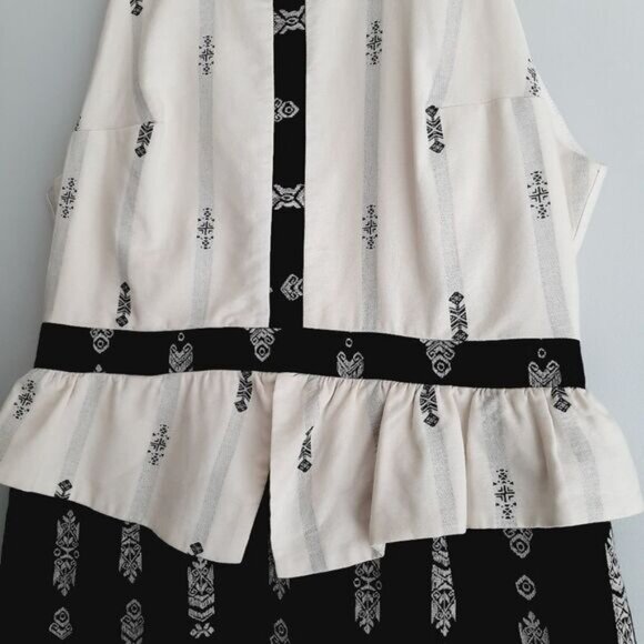 EVE GRAVEL Contrast Collar Peplum Sheath Dress Floral Embroidery B&W Sz L - Picture 7 of 16